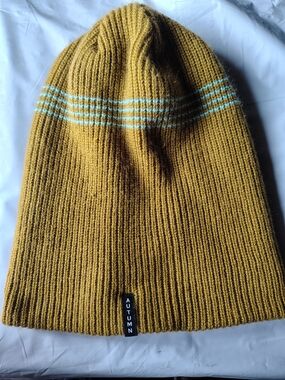 Mustard Ribbed Knit Beanie with Stripe Detail